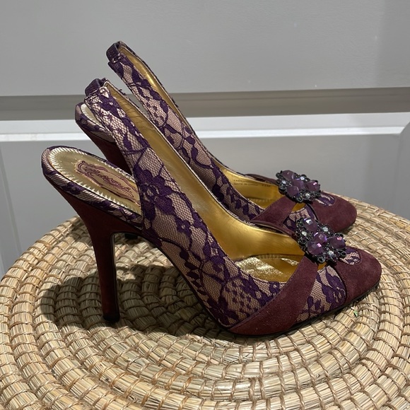 Hale Bob Slingback Pumps - Picture 10 of 12